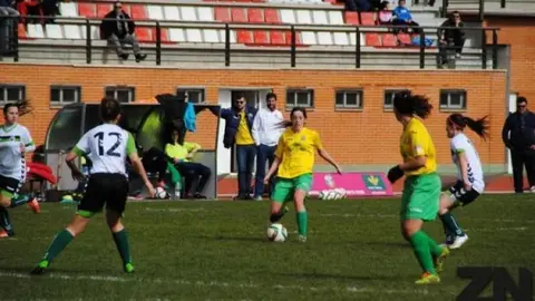 22fe046482b1c402d0dd2767cbdf63f3_XL