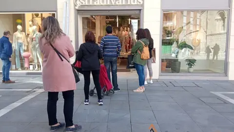 7DB5C950-8FD6-43A8-A552-53B3EE737CEB