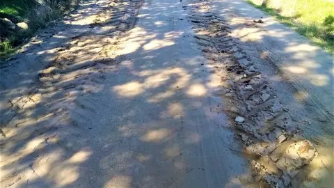 1e142e240b7f737ad1dd5520257cc8a8_XL