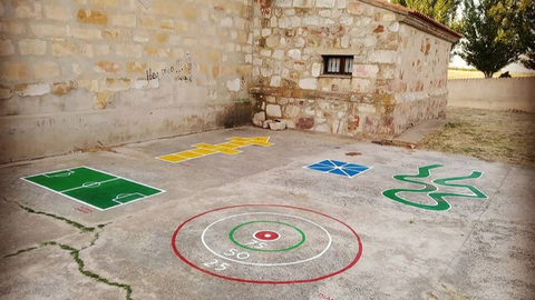 Zona de juegos. Foto: Asociación de Vecinos de Tardobispo