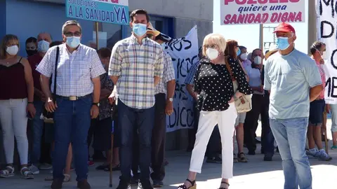 PSOE Zamora. Concentración en defensa de Sanidad Pública