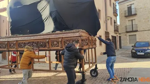 cinco de copas traslado a ruedas (3)