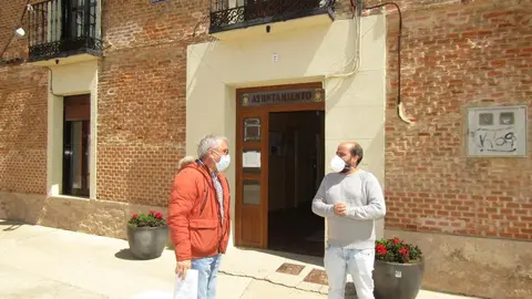 01 PSOE-Diputación Zamora. Visita Eduardo Folgado Tapioles con Alcalde José García Badallo 14-05-2021