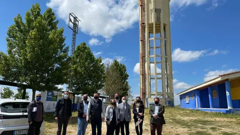 Visita a la ejecución de las obras de mejora de la red de abastecimiento de agua en Morales del Vino