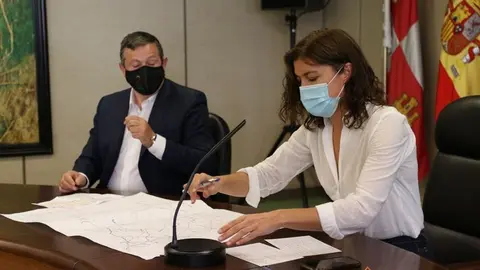 fa&uacute;ndez y clara