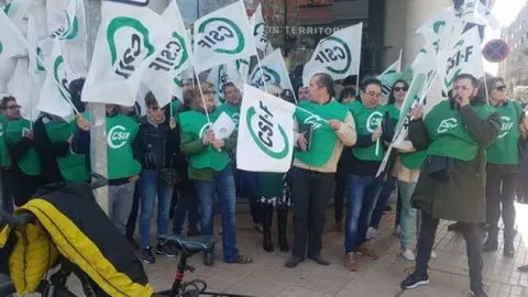 8a6ca9aa20a00c098264d09c4b67f131_XL