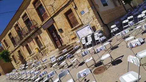 8fb9f3b1-c5d0-4115-833f-49af5aed9279