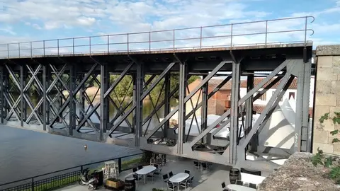 Terraza de un establecimientos hostelero en Zamora