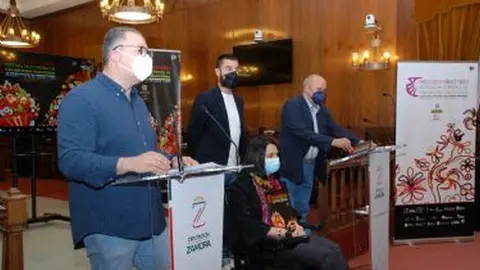 Acto de presentación del Festival de Indumentaria Tradicional