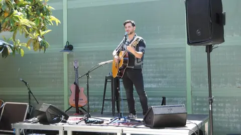 Fran Perera, durante su última actuación en la Cueva del Jazz en Vivo
