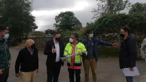 Faúndez, Silva y Antón durante la visita a las obras