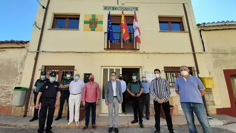 f8909aaa-1b7a-49b2-a51d-a49d395387dc