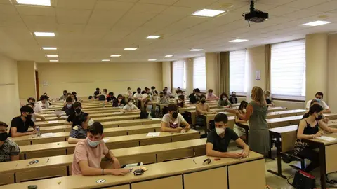 Alumnos de la EBAU en la Escuela Politécnica de ZAMORA