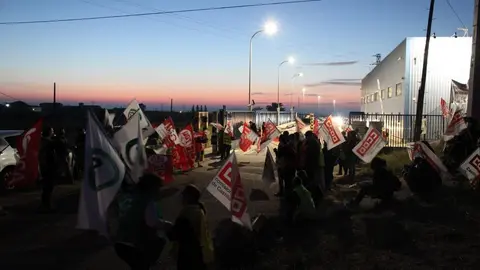 Nueva jornada de protestas de los trabajadores de Siro
