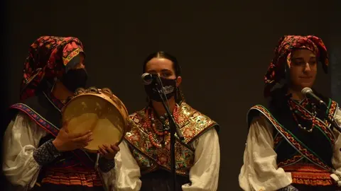 doña Urraca (145) - copia