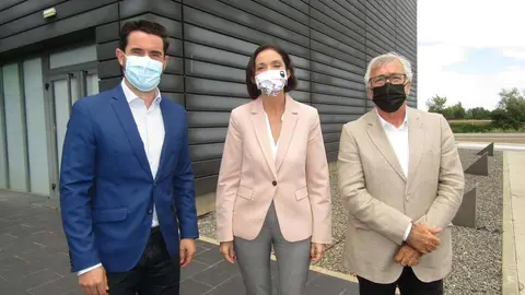 PSOE Zamora. Ministra Reyes Maroto con Antidio Fagúndez y José Fernández Junio 2021