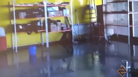 Consigna de la estación de autobuses, inundada