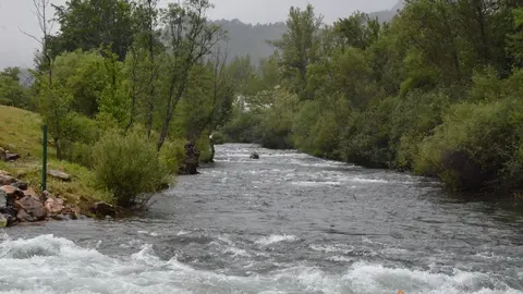 piraguas león Sabero alejico aguas bravas (58)