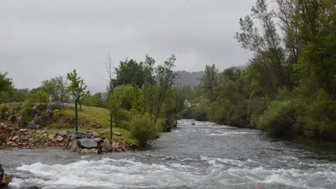 piraguas león Sabero alejico aguas bravas (59)
