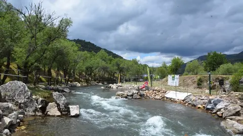 piraguas león Sabero alejico aguas bravas (97)