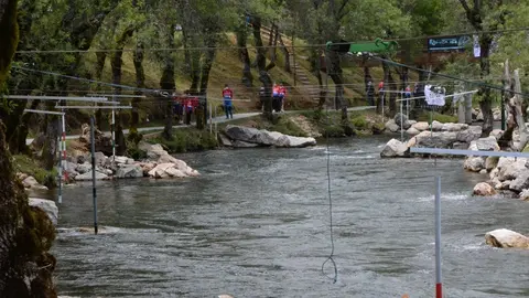 piraguas león Sabero alejico aguas bravas (98)