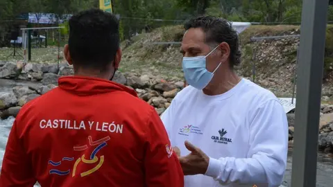 piraguas león Sabero alejico aguas bravas (135)