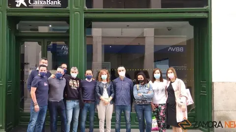 Imagen de archivo de la concentración de empleados de Caixabank y Bankia