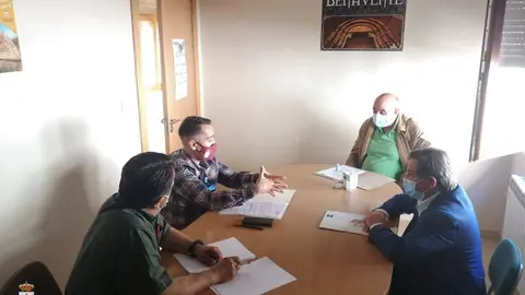 Reunión del alcalde con Juan Andrés Blanco, director de la UNED