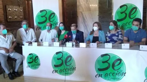 Presentación de la directiva de 3 Edad en Acción