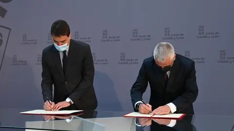 Firma de convenio con la Asociación Víctimas del Terrorismo