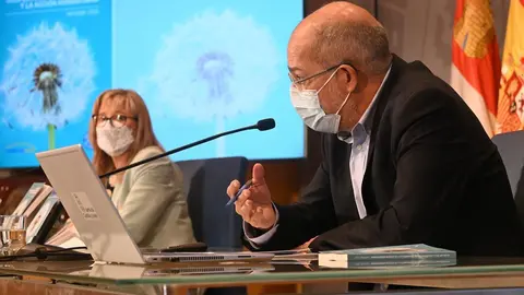 20210625+VICEPRESIDENTE+PARTICIPA+EN+LA+PRESENTACIÓN+REALIZADA+POR+MÉDICOS+EN+EL+MUNDO+-19