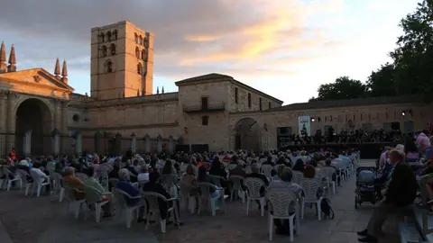 3cf69c5d-5fe3-4b2d-a8a2-d11fdbedae47