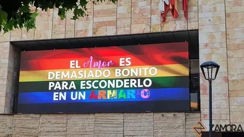 Cartel LGTBi en la Diputación