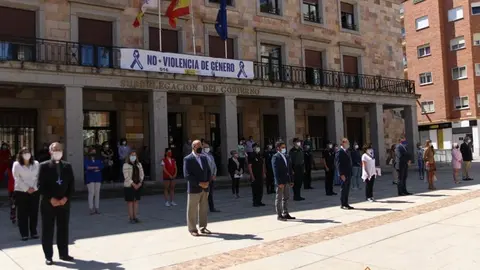 Concentración contra la violencia de género en la Plaza de la Constitución