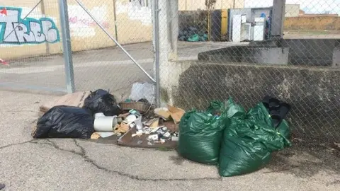 0f0b6c66685a63462346411ad65066bb_XL