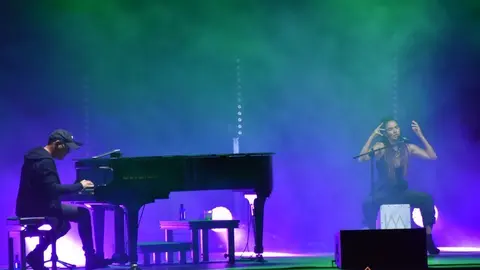 india martínez en zamora  (100)