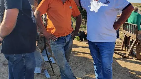 Visita a la zona afectada por el incendio