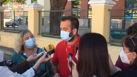 Foto de archivo de los concejales del PSOE David Gago y Auxi Fernández