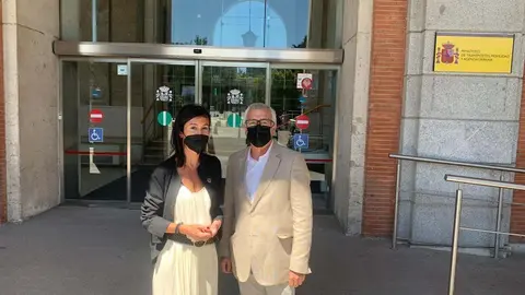 PSOE-Zamora. Presidenta ADIF Isabel Pardo con Senador José Fernández 12-07-2021