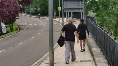 2f42da4c8ad49148b6ec72a070ae2308_XL