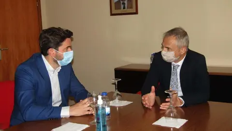 02 PSOE Zamora. Visita Campus Viriato Rector Ricardo Rivero y Diputado Antidio Fagúndez 16-07-2021