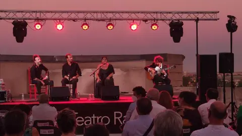 Actuación de Jerez Jondo en el Teatro Ramos Carrión