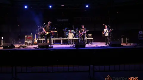 Concierto plaza de toros de Toro. Españoleando y Cruce de Caminos