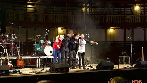 Concierto plaza de toros de Toro. Españoleando y Cruce de Caminos