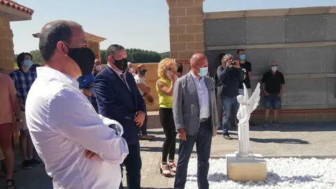 Inauguración del cementerio de Vecilla de la Polvorosa