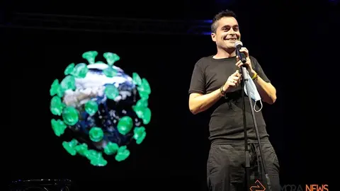 Actuación Álex Clavero en Las noches de Toro (9)