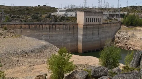 Embalse de Ricobayo seco