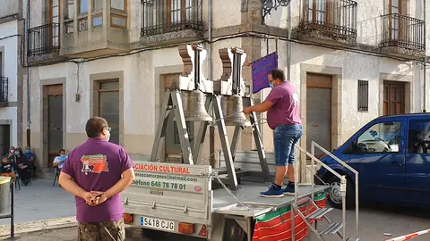 Exhibición de la Asociación Cultural Campaneros Zamoranos en Bermillo