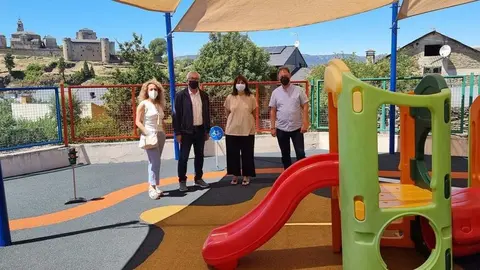 Foto de archivo Puebla de Sanabria. Nuevo patio exterior Escuela Infantil Municipal