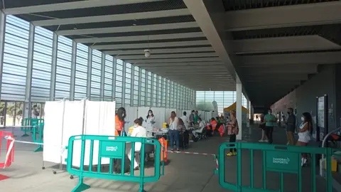 Vacunódromo de IFEZA llamada a los veinteañeros